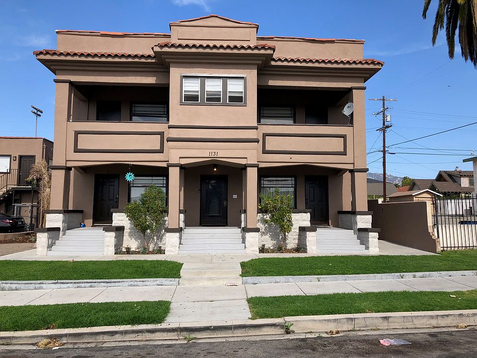 1st image of 1131-1137 S Cabrillo Ave #5