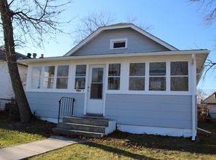6752 Woodmar Ave, Hammond, IN 46323