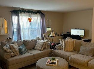 146 Nye St APT 2, New Bedford, MA 02746