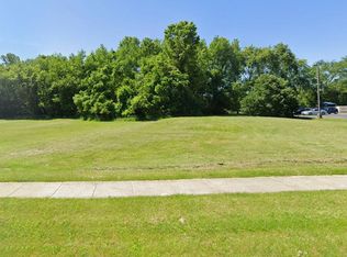 123 & 127 Venturi Dr, Chesterton, IN
