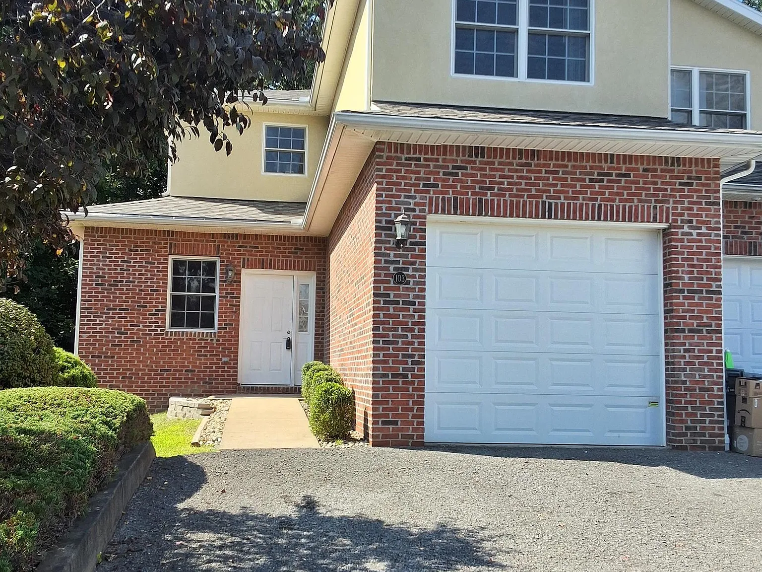 2 bed, 2.0 bath, $1,700 — Photo 1