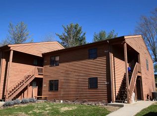 9617 S Lake Ridge Dr #4, Bloomington, IN 47401