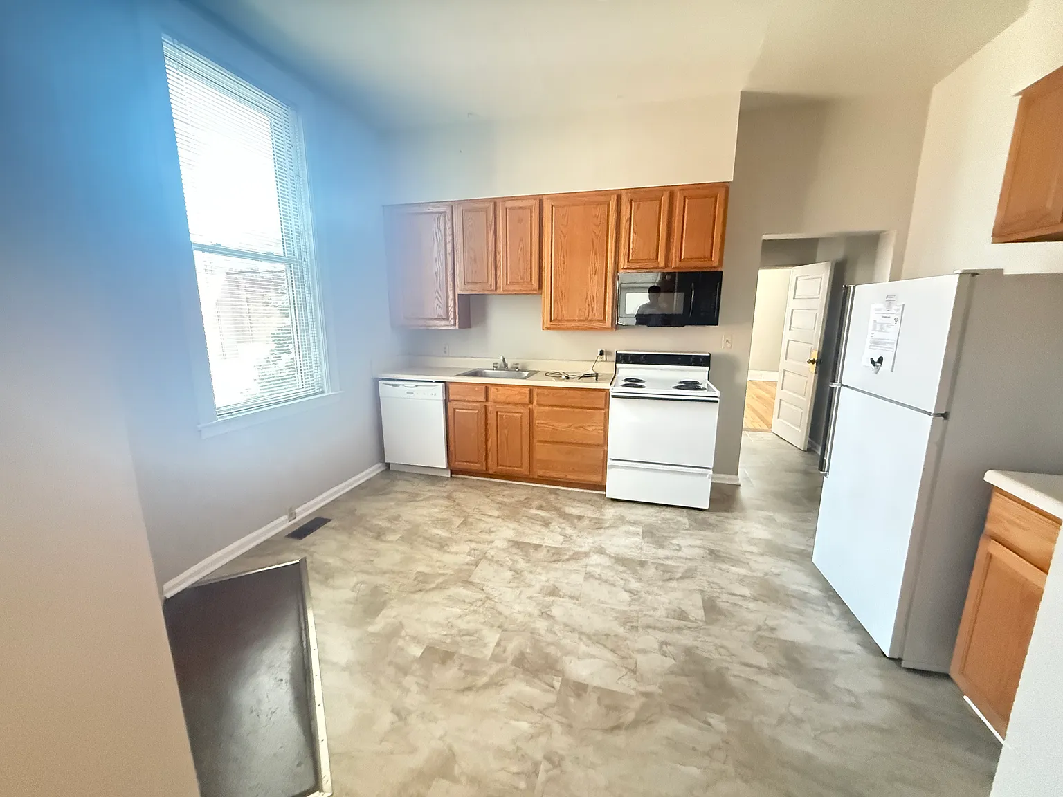 1 bed, $700 — Photo 4