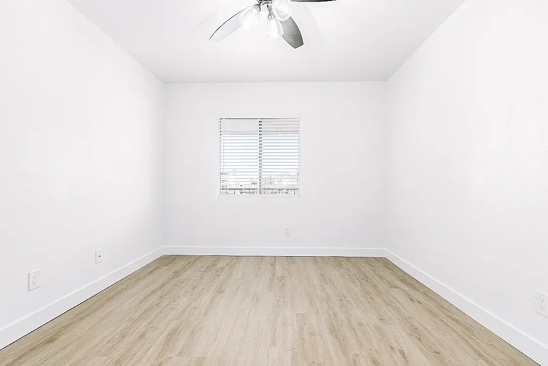 The Papago Gardens Apartments — Photo 4