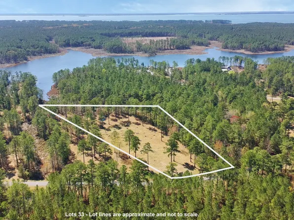 33 Bailey Pointe Dr, Belhaven, NC 27810