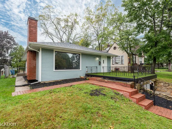 571 Smith Blvd, Aurora, IL 60505