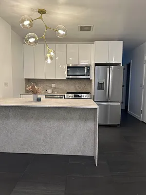 Rented by REAL New York | media 9