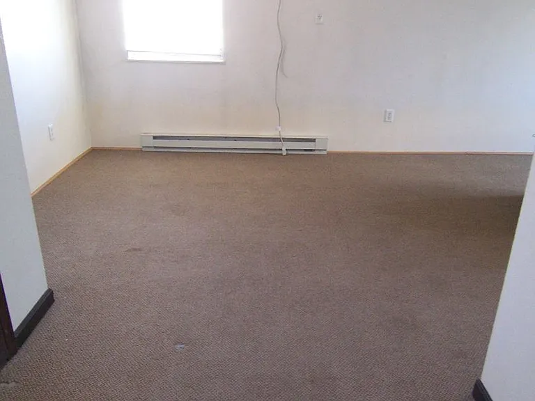 125 Darius Ave — Photo 4