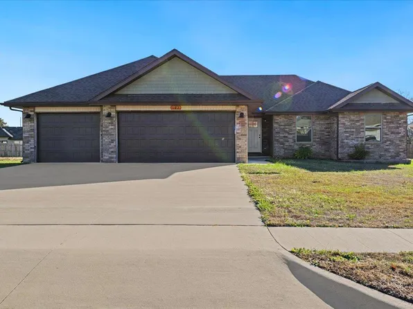 102 E Seminole Street, Strafford, MO 65757