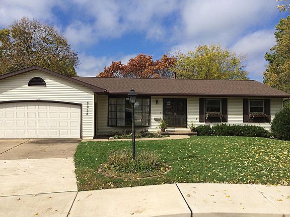 2nd image of 2038 W Delray Dr