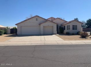 4049 E Vista Dr, Phoenix, AZ 85032