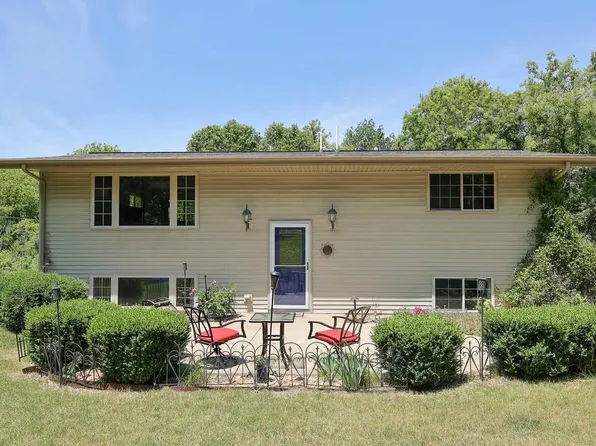 S89W37490 County Road N, Eagle, WI 53119