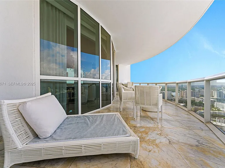 18201 Collins Ave #5001 — Photo 28