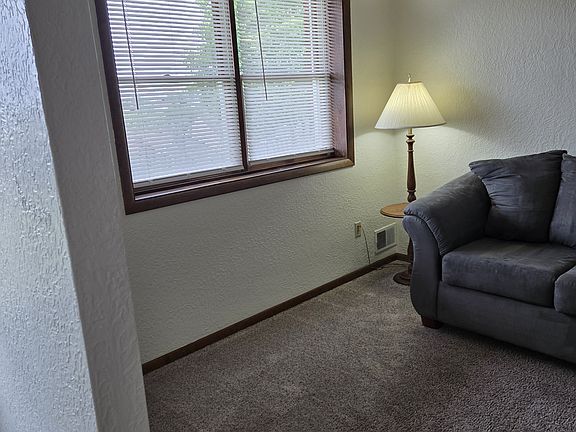 3rd image of 2108 Pennsylvania Ave #3