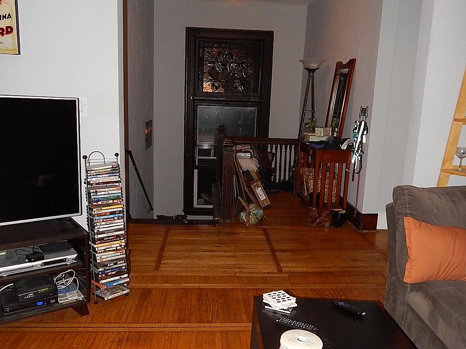 1st image of 352 Bryant St #2