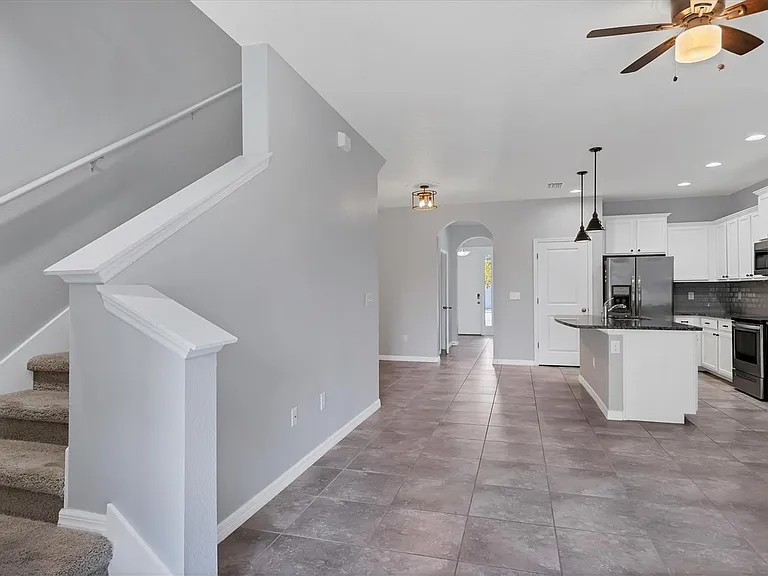 8657 Palmer Park Cir — Photo 12