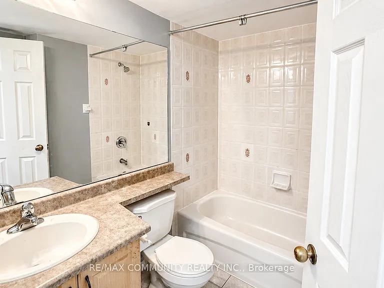 200 McLevin Ave #115 — Photo 6