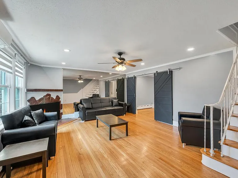 19 Dartmouth St — Photo 2