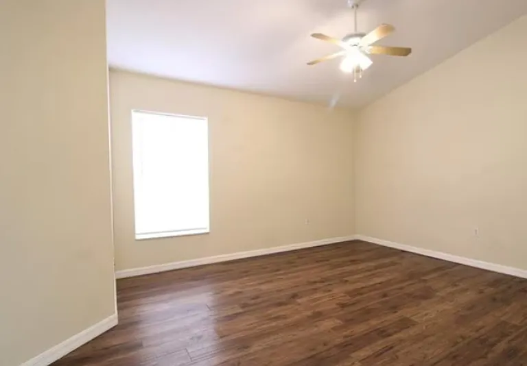 1720 Sage Creek Ct — Photo 8