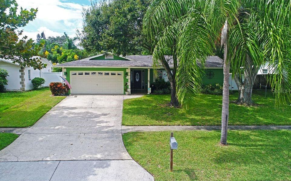 1st image of 9040 Briarwood Dr