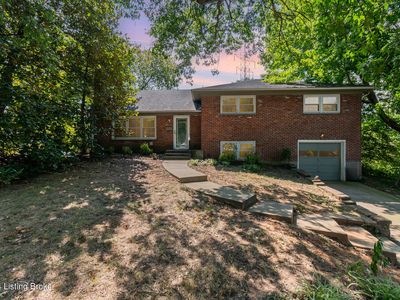 4700 Kitty Hawk Way, Windy Hills, KY, 40207