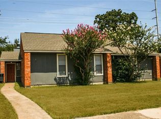 601 W Ridge Dr, College Station, TX 77845