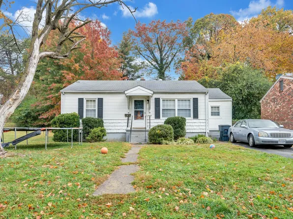 2945 Glenrose Ave NW, Roanoke, VA 24017