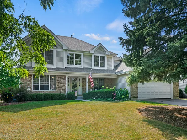 675 Knollwood Dr, Cary, IL 60013