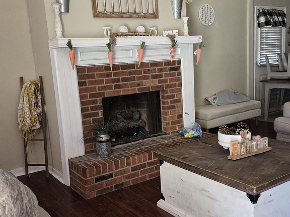 2nd image of 142 Plum Tree Rd