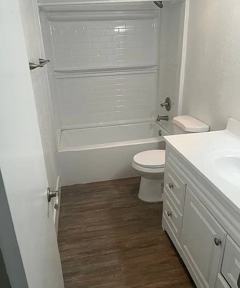 Buena Capri Apartmetents — Photo 27