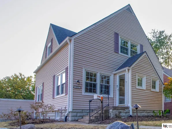 2355 A St, Lincoln, NE 68502