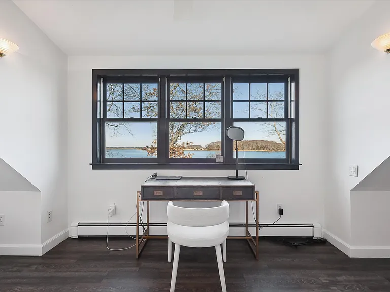 34 Maple Ln — Photo 4