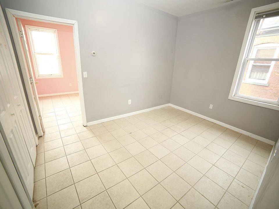 2nd image of 307 Talmadge Ave APT 3