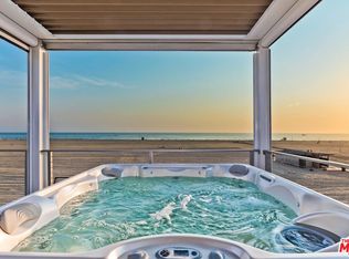1255 Palisades Beach Rd, Santa Monica, CA 90401