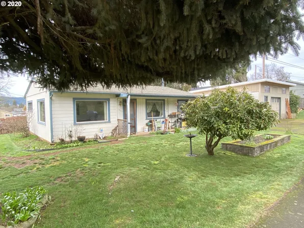 1623 S 11th St, Cottage Grove, OR 97424