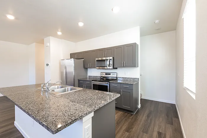 13401 Oneida Ln — Photo 11