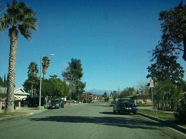 2nd image of 16342 Hawthorne Ave