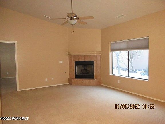 2nd image of 2823 Ithaca Dr