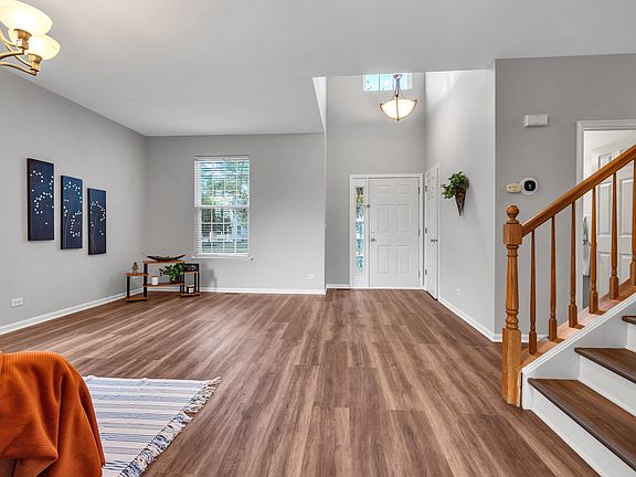 3rd image of 2513 Simon Dr