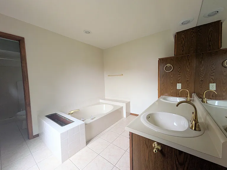 25 Ravenwood Cir — Photo 18
