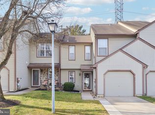 339 Ericson Ct, Mount Laurel, NJ 08054