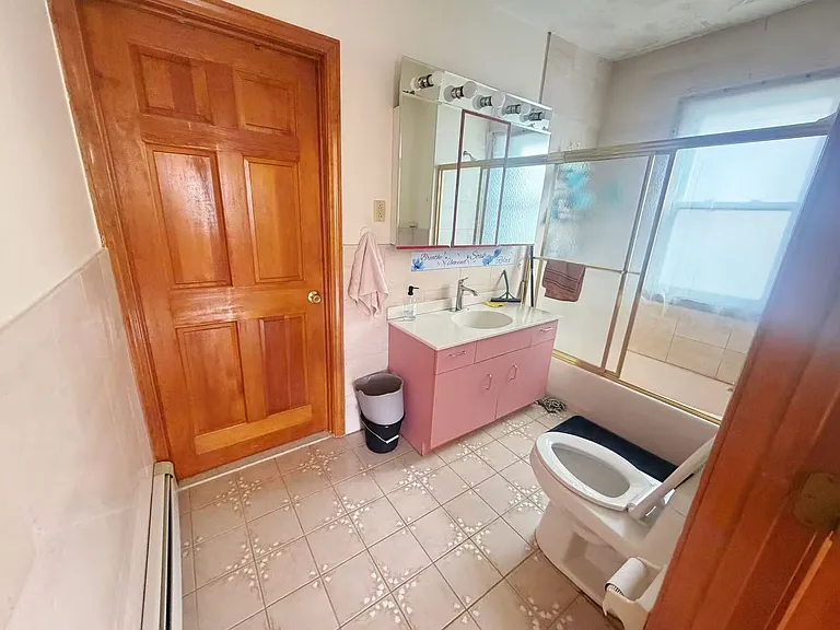 86 Coolidge St #3 — Photo 7