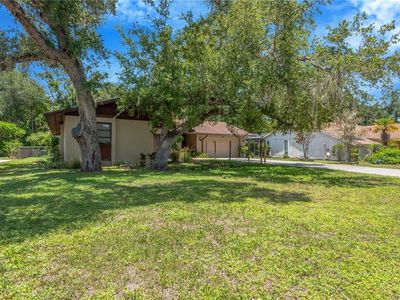 213 WHISPERING OAKS COURT, Sarasota, FL, 34232