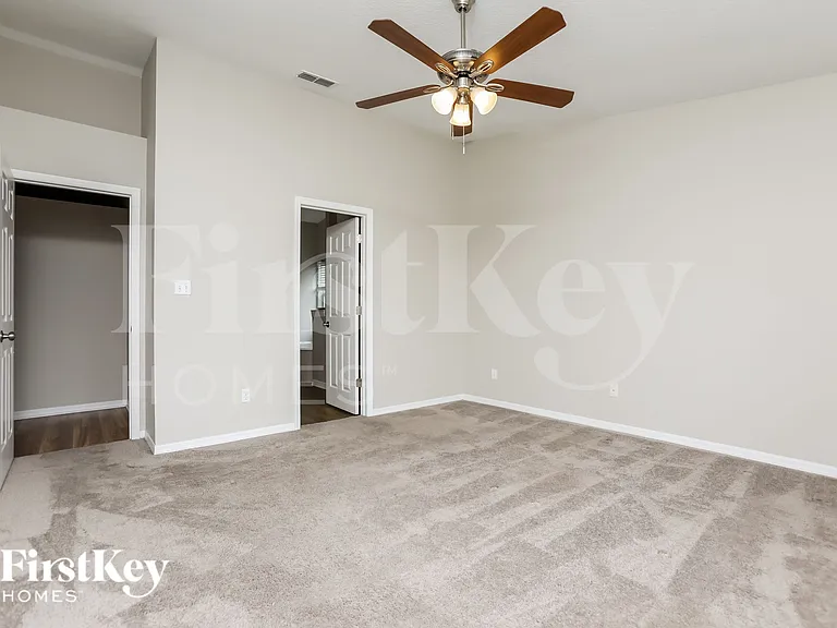 14425 N Greater Hills Blvd — Photo 8