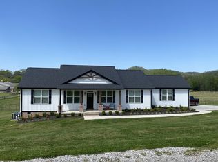 42 Fox Run Ln, Carthage, TN 37030