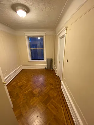 Rented by Midbrook Realty, LLC | media 8