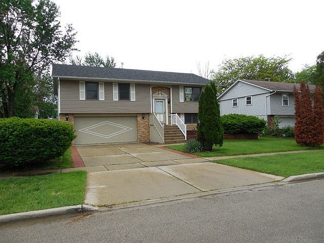 1st image of 808 Flowers Ave