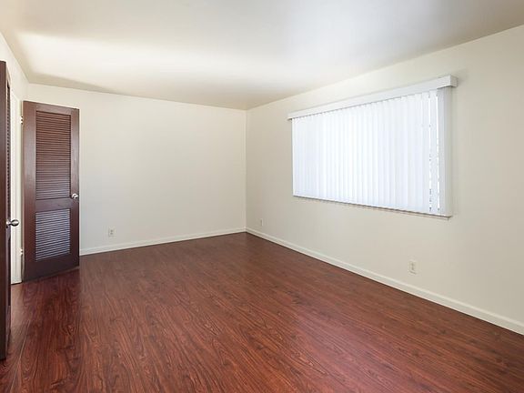 5th image of 705 Nido Dr APT 4