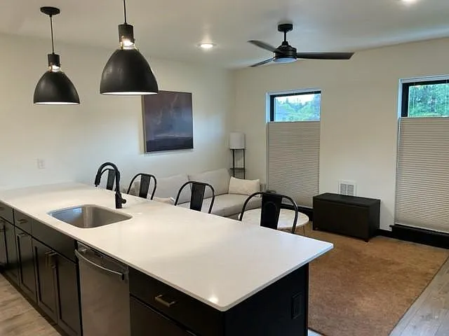 2960 Spring Meadows Dr — Photo 5