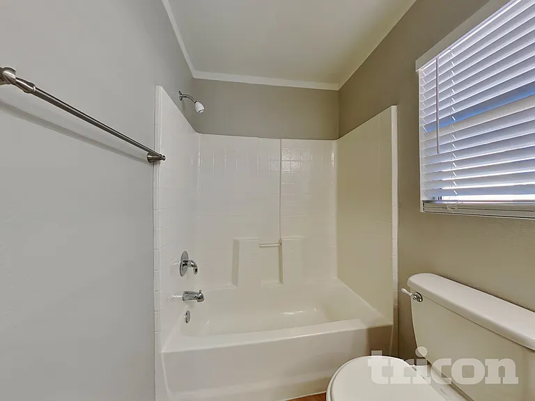 1244 Maple Pines Ave — Photo 13
